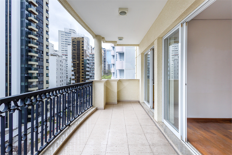 Foto REO1128956