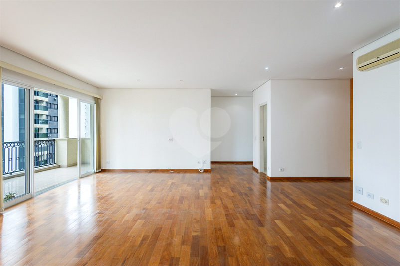 Foto REO1128956