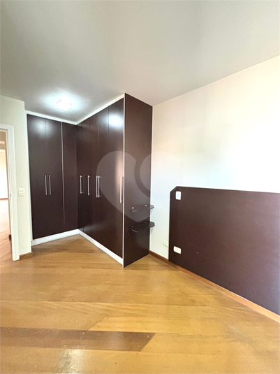 Foto REO1128963