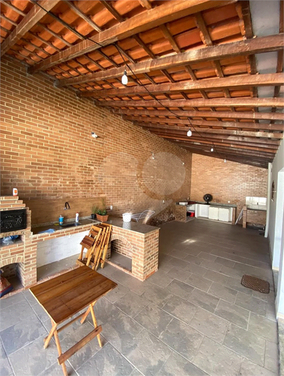 Foto REO1128967