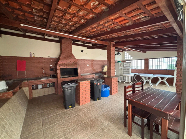 Foto REO1128975