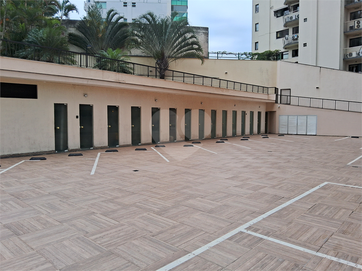 Foto REO1129022