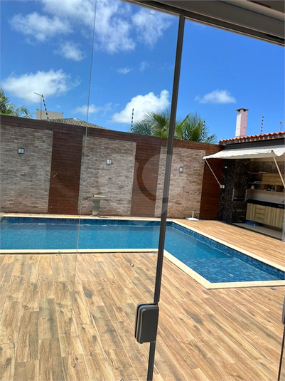 Foto REO1129028
