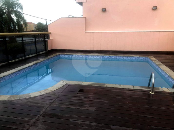 Foto REO1129039