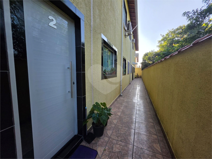 Foto REO1129076