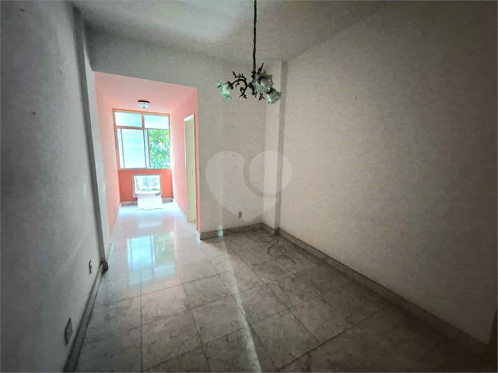 Foto REO1129117