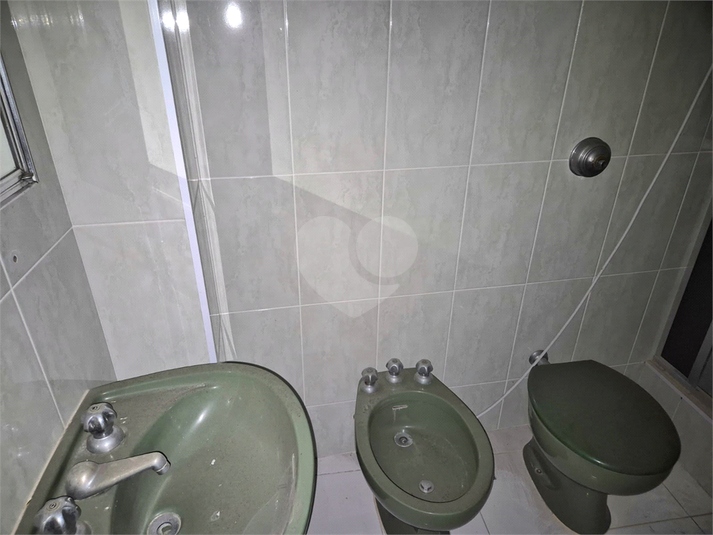 Foto REO1129117