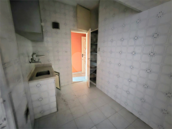 Foto REO1129117