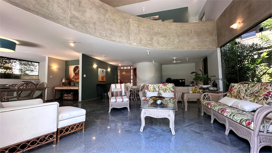 Foto REO1129161