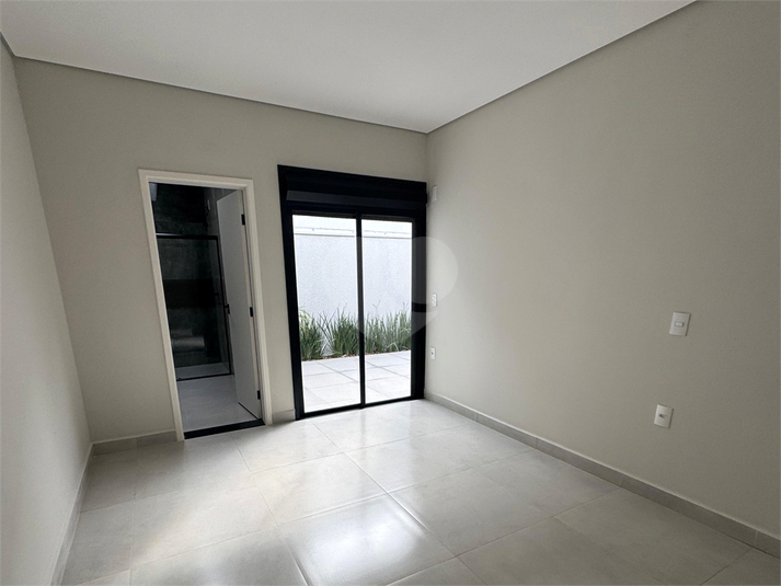 Foto REO1129172