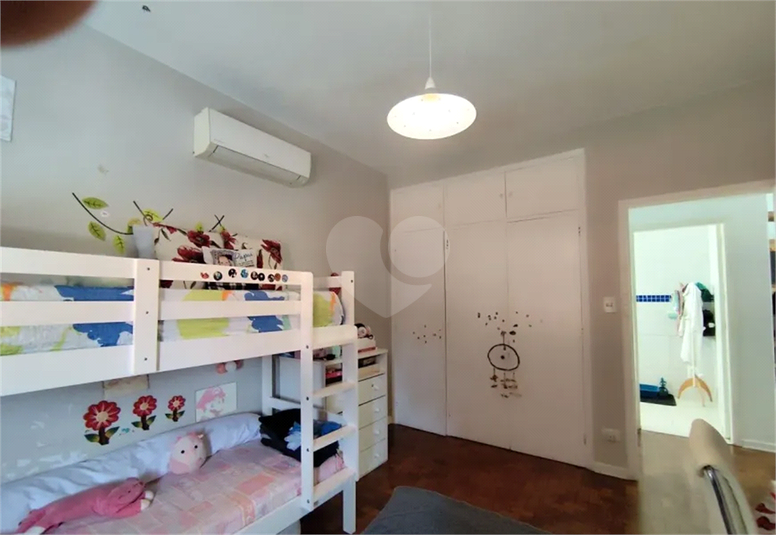 Foto REO1129225