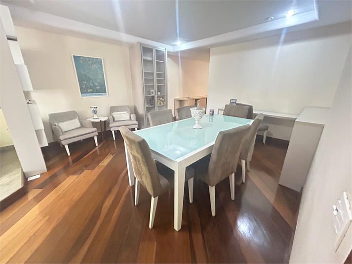 Foto REO1129229
