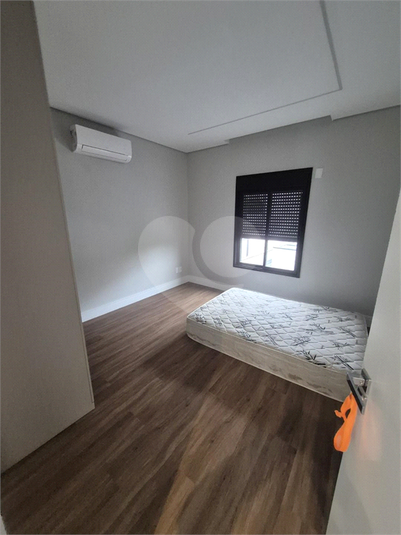 Foto REO1129239