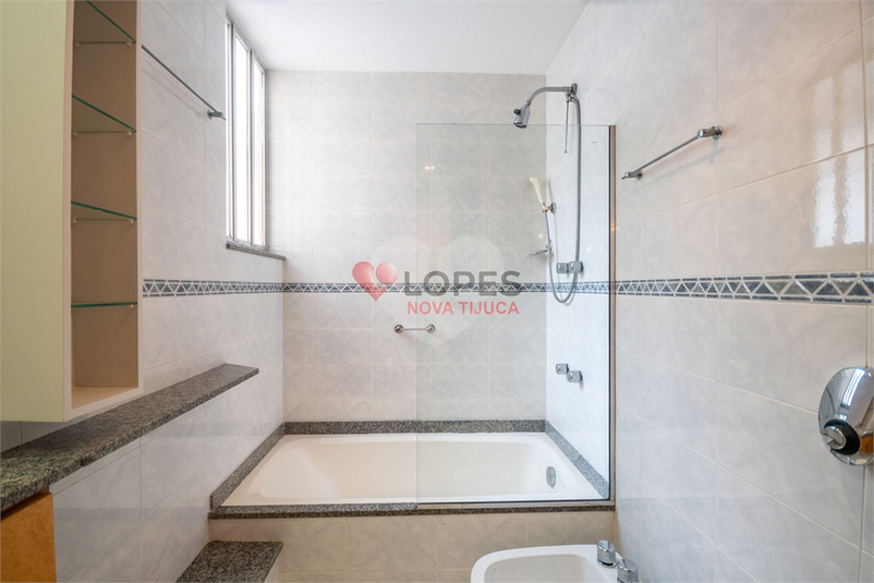 Foto REO1129258