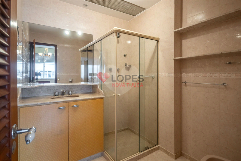 Foto REO1129258