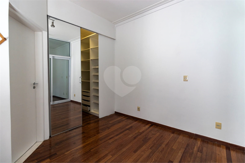 Foto REO1129265