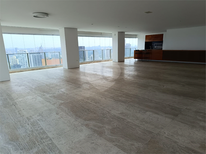 Foto REO1129274