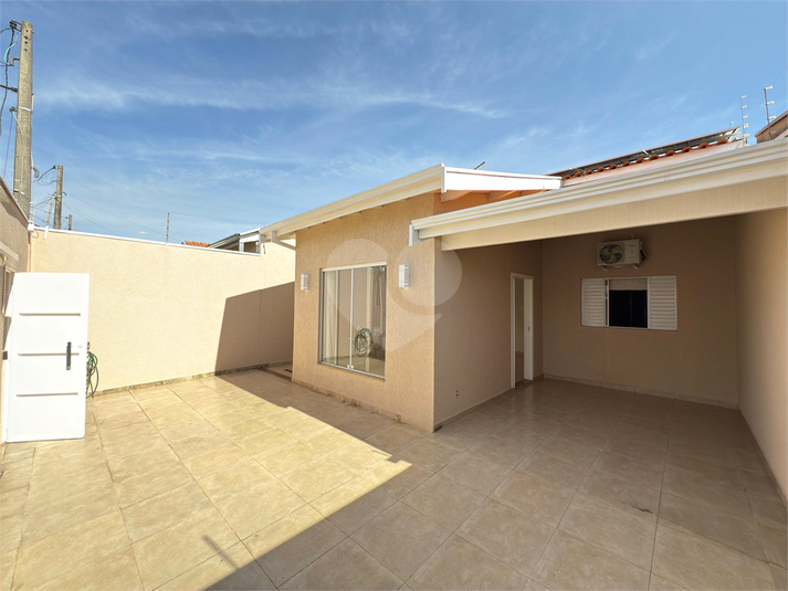 Foto REO1129276
