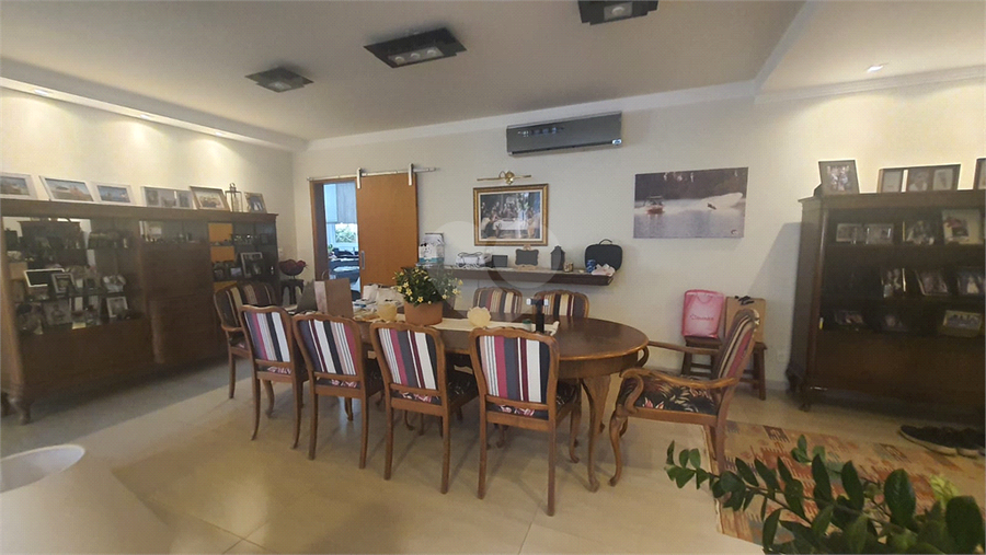 Foto REO1129287