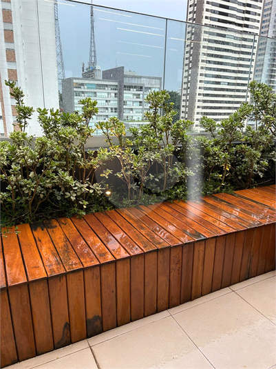 Foto REO1129289