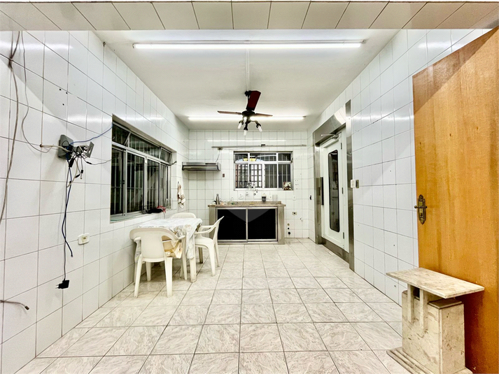 Foto REO1129325