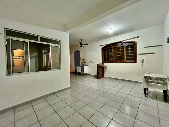 Foto REO1129325