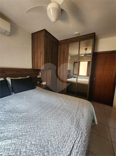 Foto REO1129399