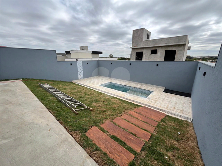 Foto REO1129407