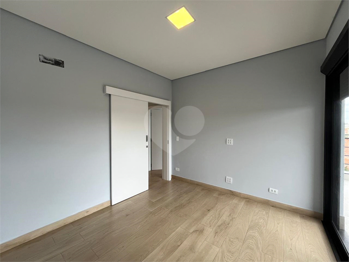 Foto REO1129407