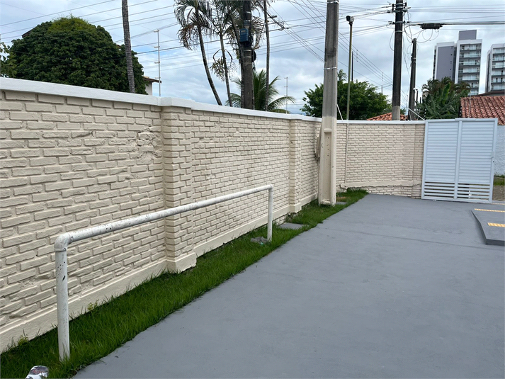 Foto REO1129423