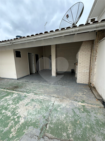 Foto REO1129423