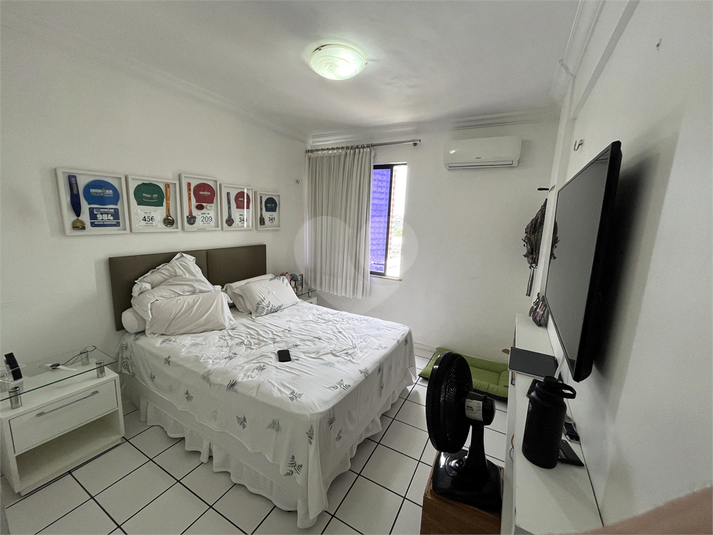 Foto REO1129431