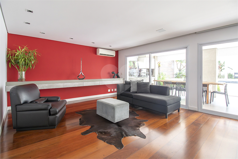 Foto REO1129452