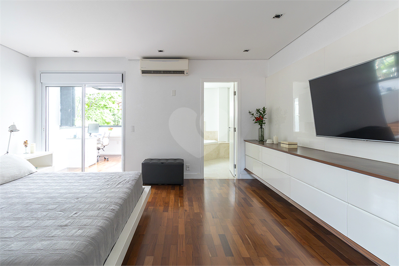 Foto REO1129452
