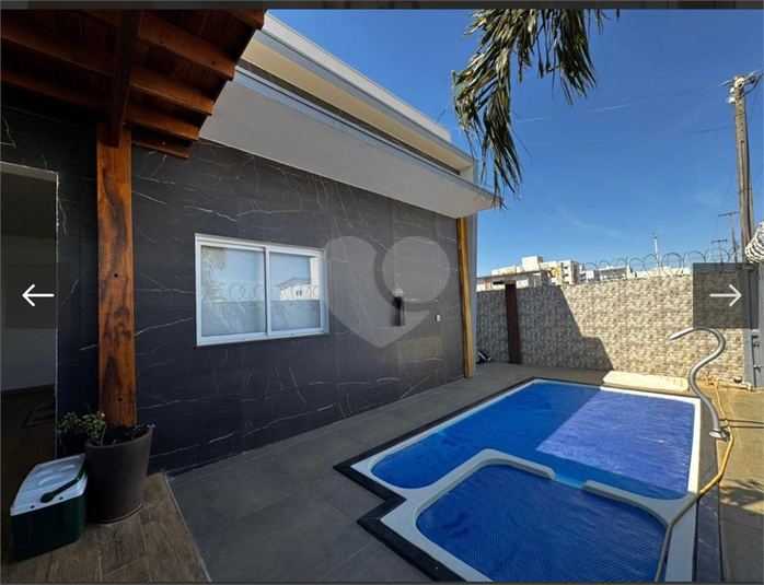Foto REO1129455
