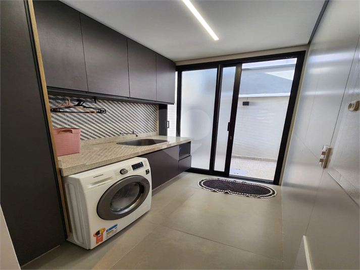 Foto REO1129467