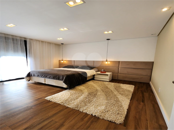 Foto REO1129467