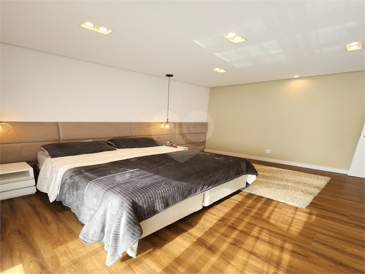 Foto REO1129467