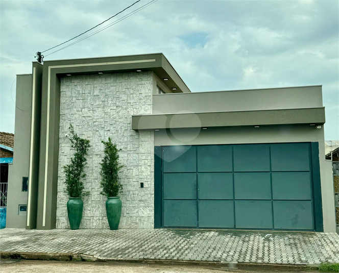 Foto REO1129468