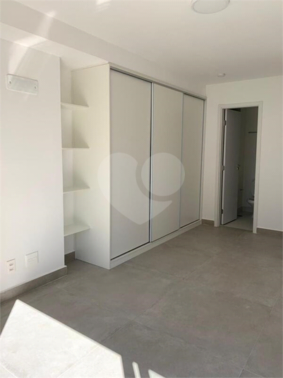 Foto REO1129470
