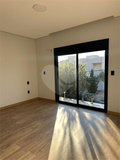 Foto REO1129476