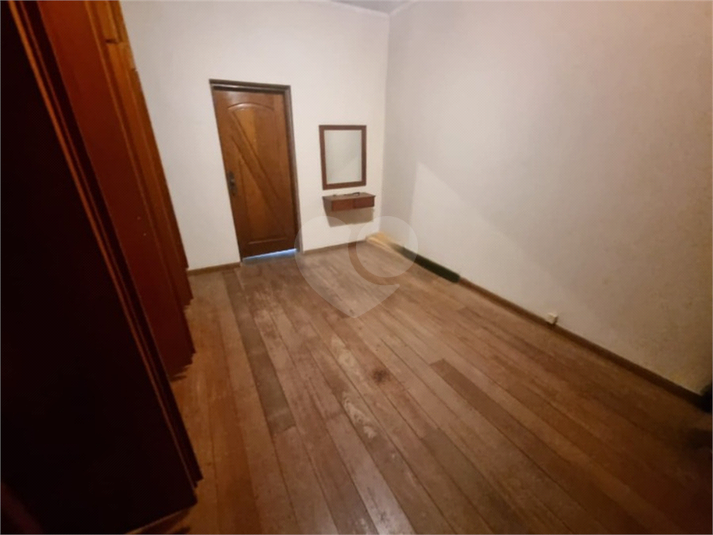 Foto REO1129483