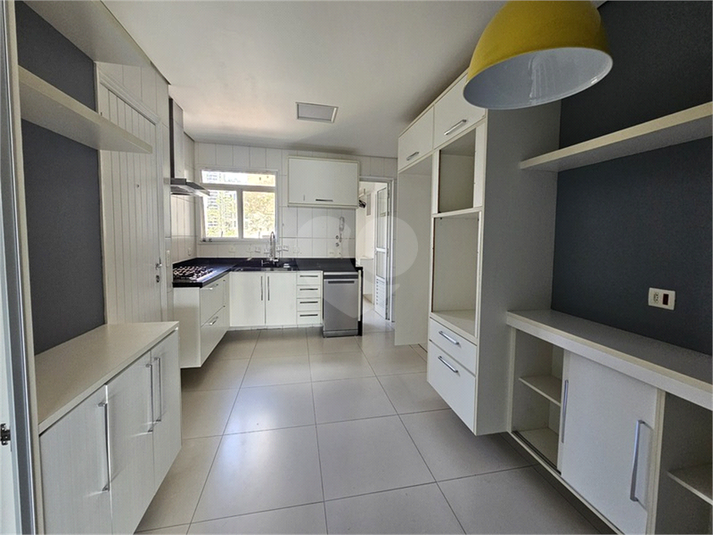 Foto REO1129486