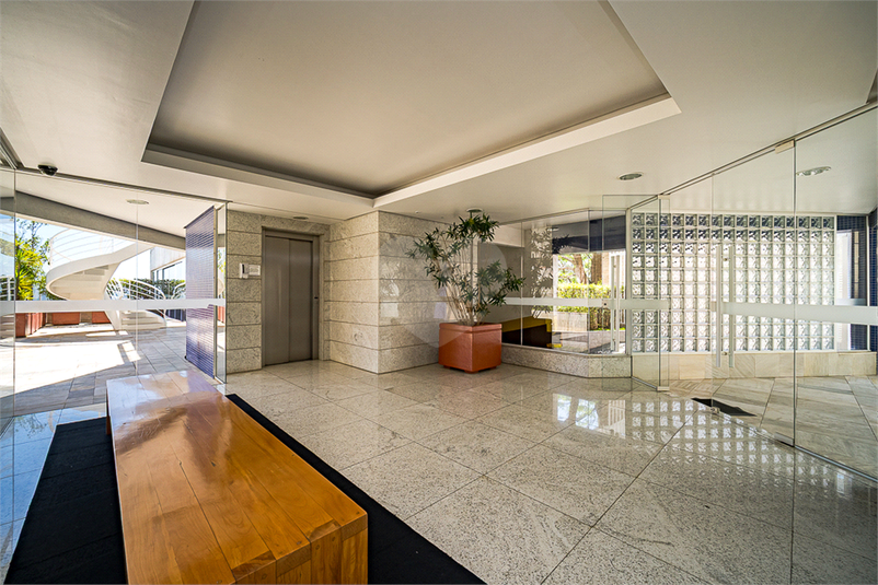Foto REO1129489