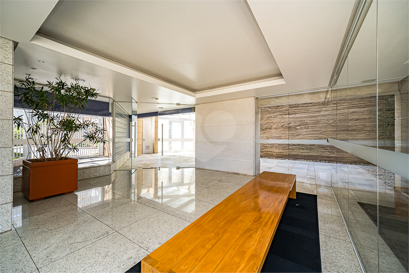 Foto REO1129489