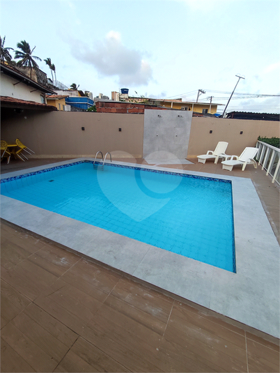 Foto REO1129502