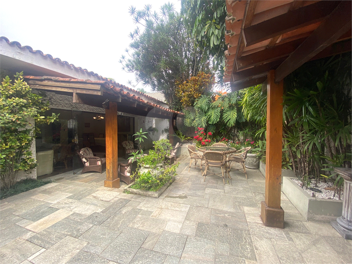 Foto REO1129514