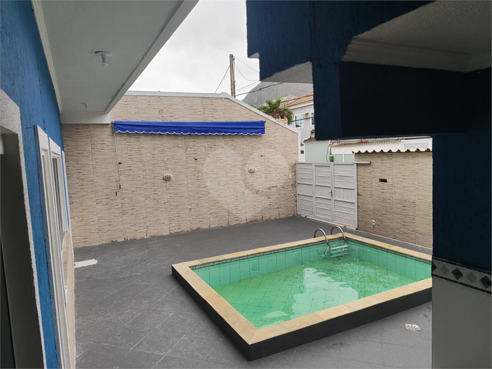 Foto REO1129516