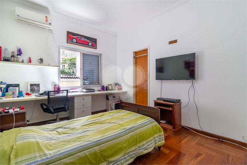 Foto REO1129527
