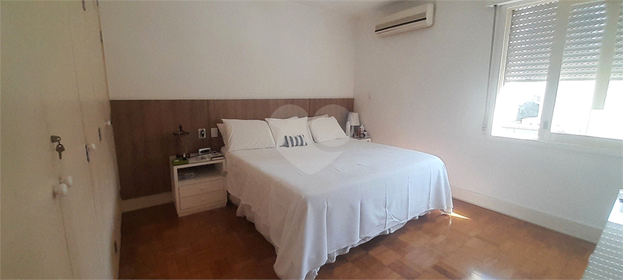 Foto REO1129532
